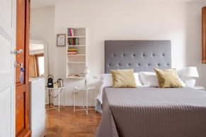 Bari LandLord 71 - Central Rooms & Apartment